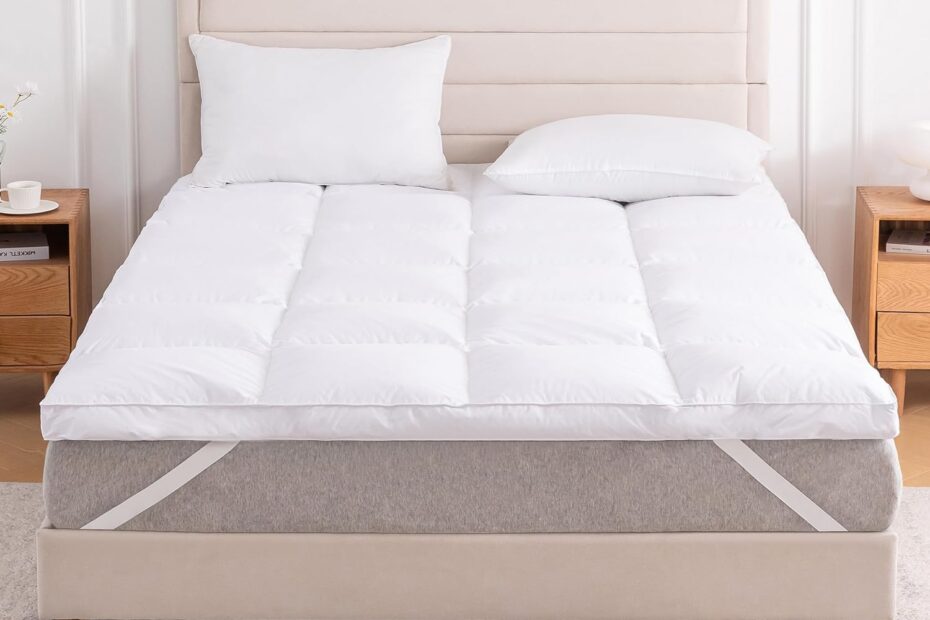 Transform Your Sleep: 3 Inch White Goose Feather Mattress Topper Review